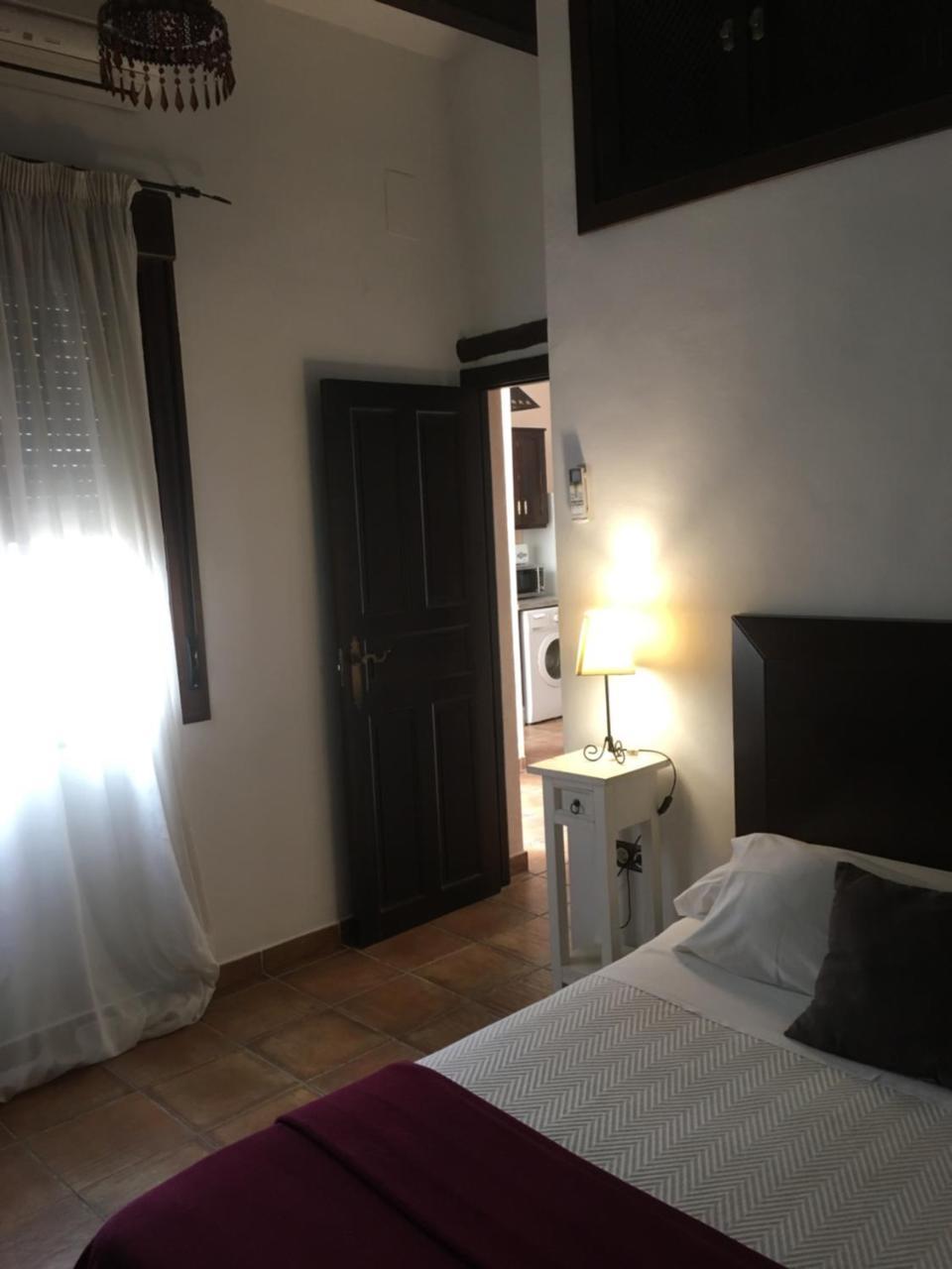Apartamentos Victoria Bujalance المظهر الخارجي الصورة