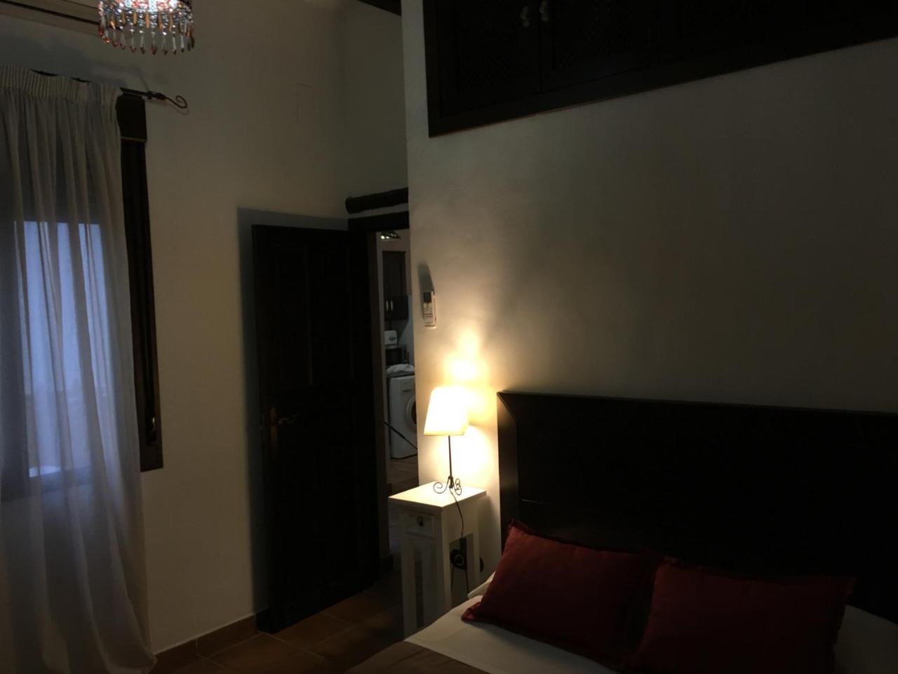 Apartamentos Victoria Bujalance المظهر الخارجي الصورة