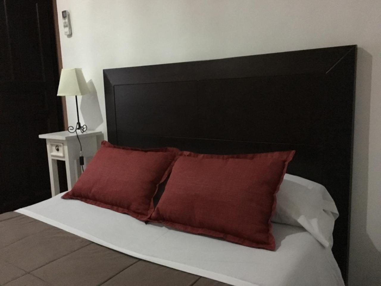Apartamentos Victoria Bujalance المظهر الخارجي الصورة